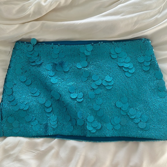 Low Rise Paillette Skirt by GUIZIO in Sea Blue - Picture 2 of 3